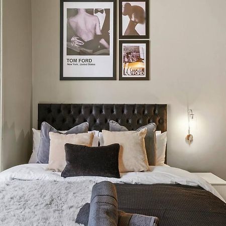Lovely Central Wakefield Apartment - Parking Esterno foto