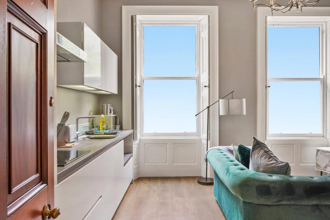 Lovely Central Wakefield Apartment - Parking Esterno foto